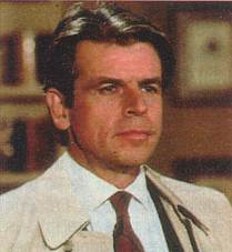 William Devane (Greg Sumner)